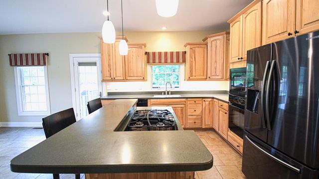 1110 Creekside Drive, Lawrenceburg, KY 40342