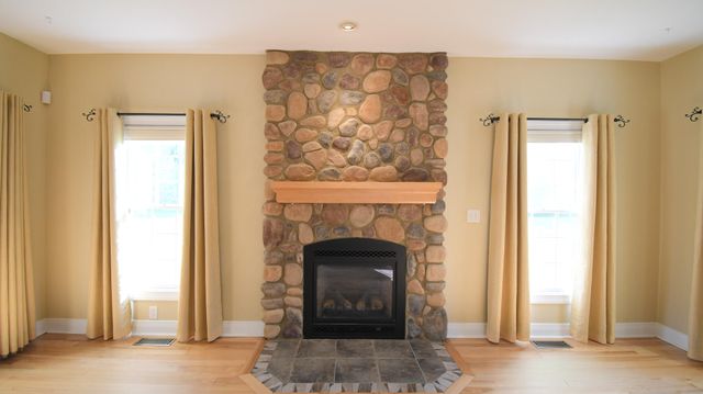 1110 Creekside Drive, Lawrenceburg, KY 40342