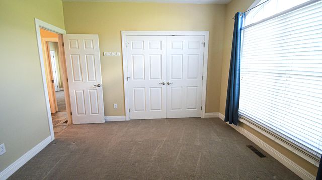 1110 Creekside Drive, Lawrenceburg, KY 40342