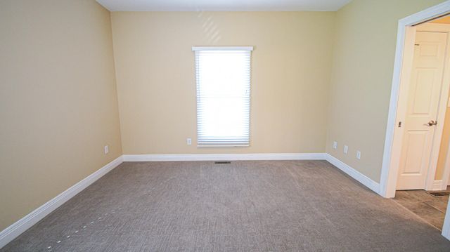 1110 Creekside Drive, Lawrenceburg, KY 40342