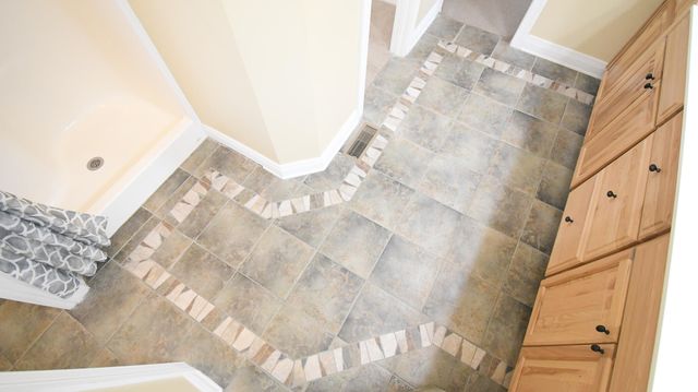 1110 Creekside Drive, Lawrenceburg, KY 40342