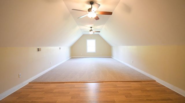 1110 Creekside Drive, Lawrenceburg, KY 40342