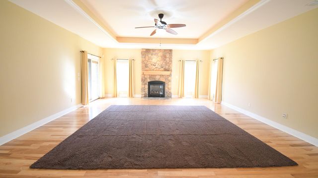 1110 Creekside Drive, Lawrenceburg, KY 40342