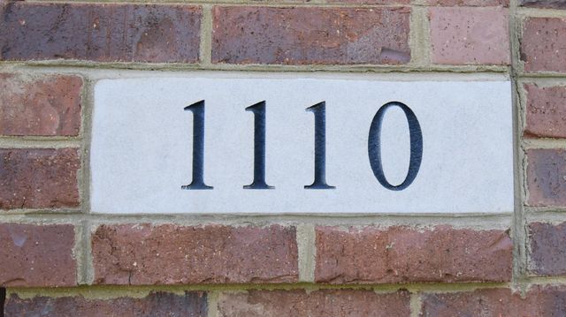 1110 Creekside Drive, Lawrenceburg, KY 40342
