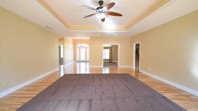 1110 Creekside Drive, Lawrenceburg, KY 40342