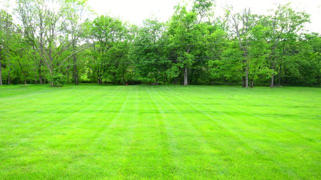 1110 Creekside Drive, Lawrenceburg, KY 40342