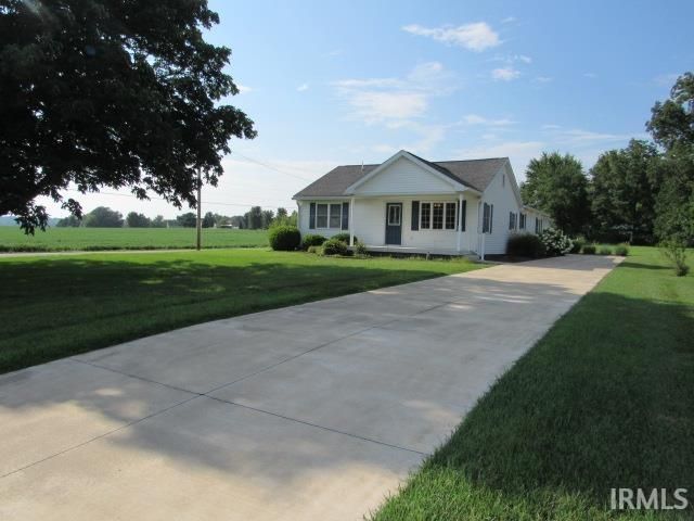 9000 Old Hwy 62, Mount Vernon, IN 47620