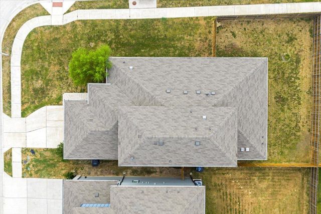 3200 Egan DR, Pflugerville, TX 78660