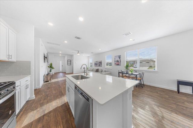 3200 Egan DR, Pflugerville, TX 78660