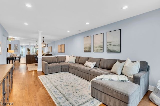 804 Well Sweep Rd 804, Readington Twp., NJ 08889
