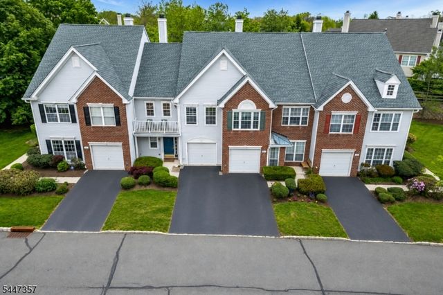 804 Well Sweep Rd 804, Readington Twp., NJ 08889