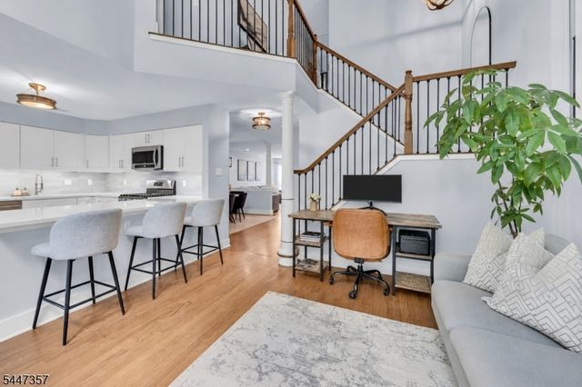 804 Well Sweep Rd 804, Readington Twp., NJ 08889