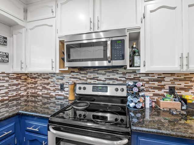 3279 W Rialto Avenue, Fresno, CA 93722