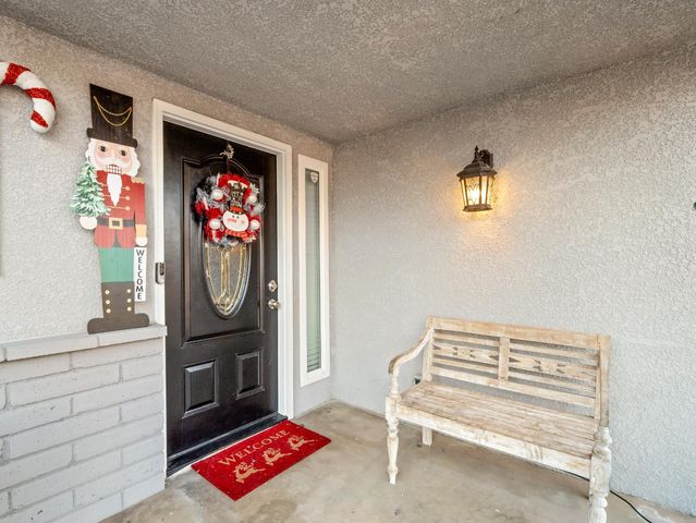 3279 W Rialto Avenue, Fresno, CA 93722