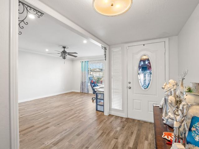 3279 W Rialto Avenue, Fresno, CA 93722