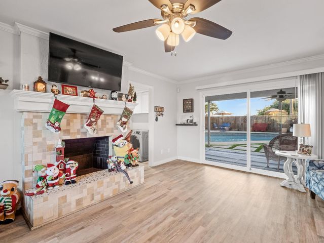 3279 W Rialto Avenue, Fresno, CA 93722