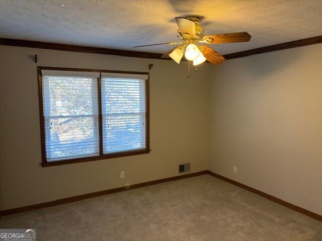 185 Redwood Circle, Fayetteville, GA 30214