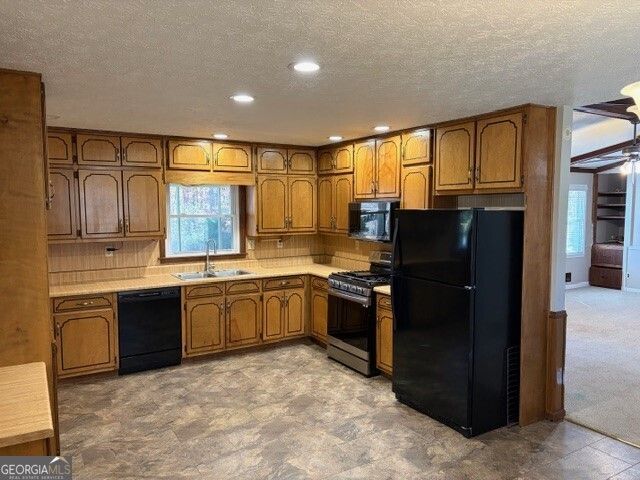 185 Redwood Circle, Fayetteville, GA 30214