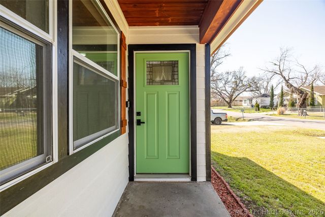 1645 N College Avenue, Tulsa, OK 74110