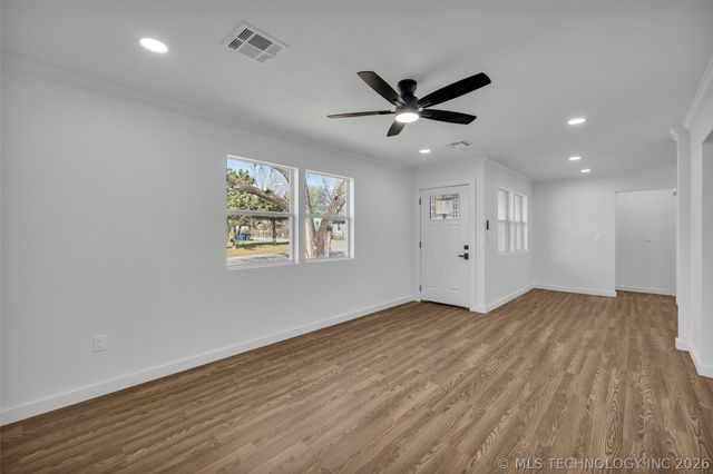 1645 N College Avenue, Tulsa, OK 74110