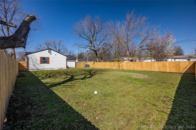 1645 N College Avenue, Tulsa, OK 74110