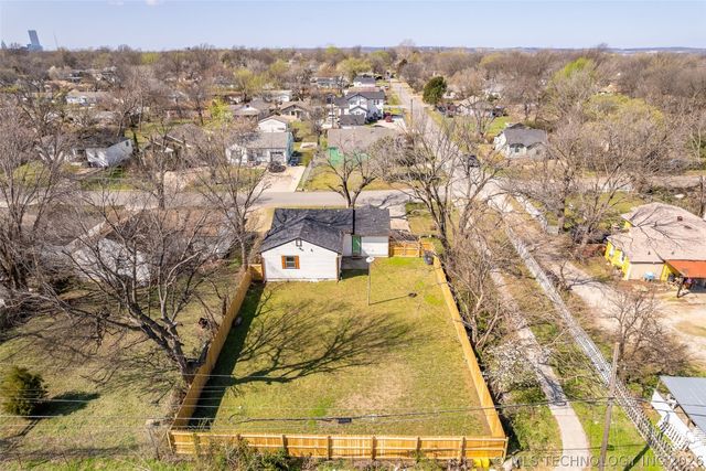 1645 N College Avenue, Tulsa, OK 74110