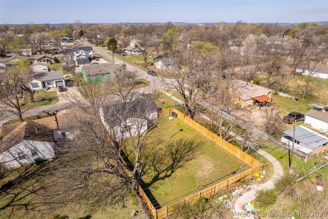 1645 N College Avenue, Tulsa, OK 74110