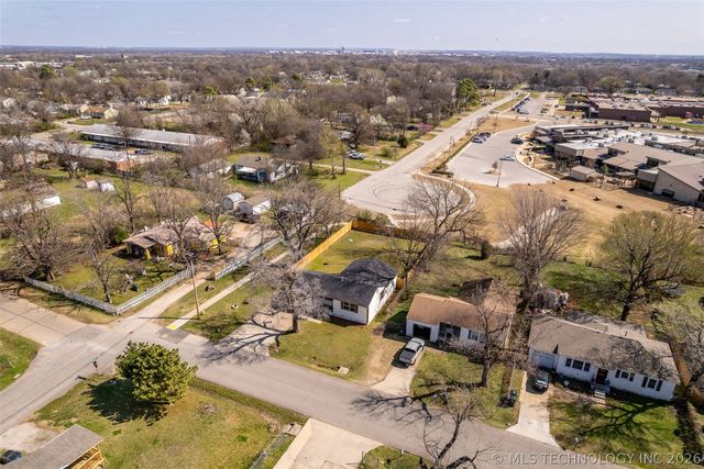 1645 N College Avenue, Tulsa, OK 74110