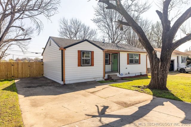 1645 N College Avenue, Tulsa, OK 74110