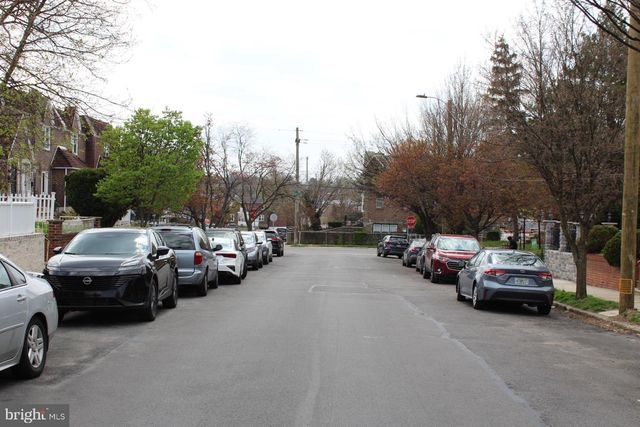 1642 E TULPEHOCKEN ST, Philadelphia, PA 19138