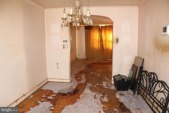 1642 E TULPEHOCKEN ST, Philadelphia, PA 19138