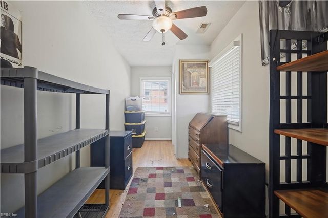 618 Smith ST, Hampton, VA 23661