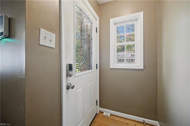 618 Smith ST, Hampton, VA 23661