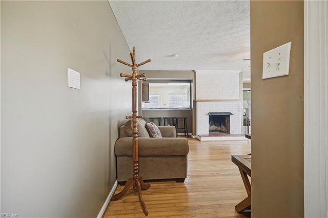 618 Smith ST, Hampton, VA 23661