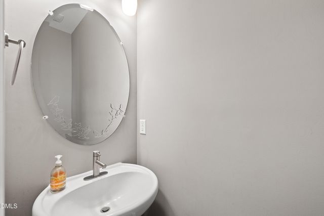 208 Tuftin Drive, Durham, NC 27703