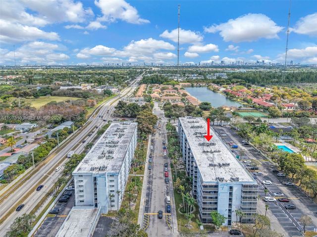 700 NW 214th St 321, Miami Gardens, FL 33169