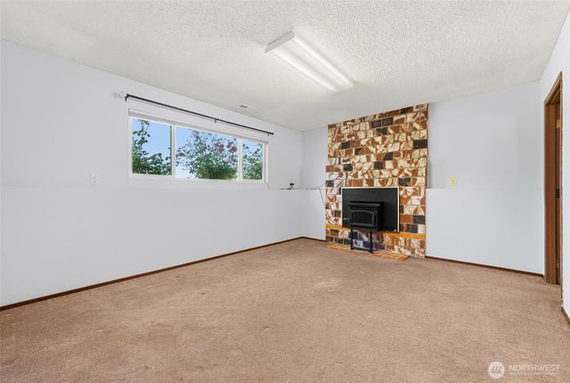 512 Veralene SW, Everett, WA 98203