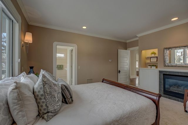 1783 Irving Avenue S, Minneapolis, MN 55403