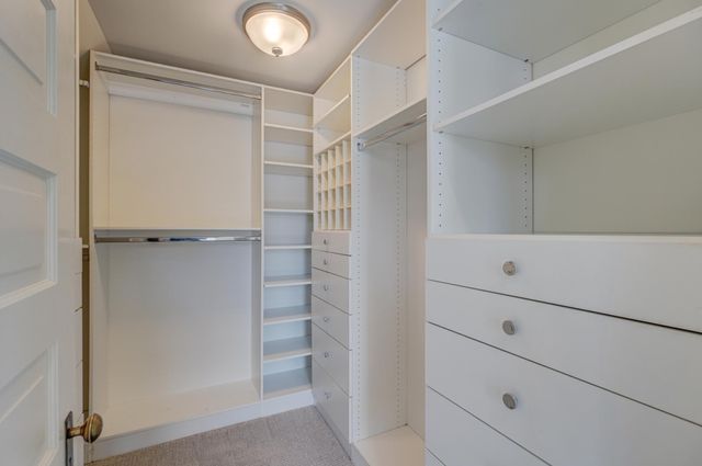 1783 Irving Avenue S, Minneapolis, MN 55403