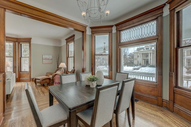 1783 Irving Avenue S, Minneapolis, MN 55403