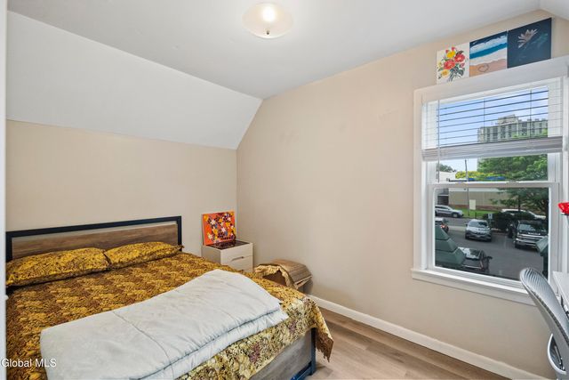 28 Grant Avenue, Albany, NY 12206