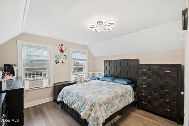 28 Grant Avenue, Albany, NY 12206