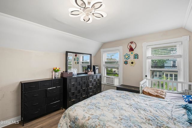 28 Grant Avenue, Albany, NY 12206