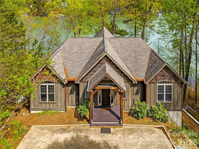 402 Holmstead Drive, Lake Lure, NC 28746