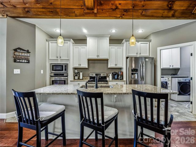402 Holmstead Drive, Lake Lure, NC 28746