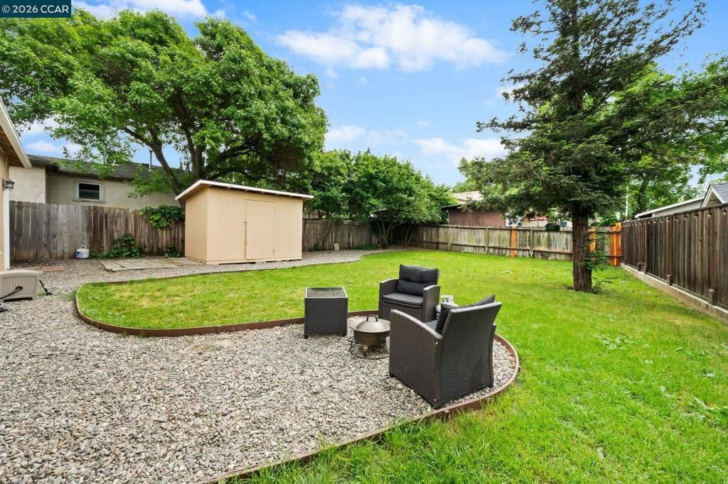 Image 22 of property listing at 218 Hillcrest Ave., Benicia, CA 94510