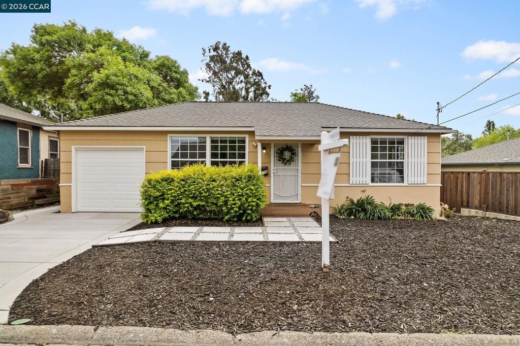Image 25 of property listing at 218 Hillcrest Ave., Benicia, CA 94510