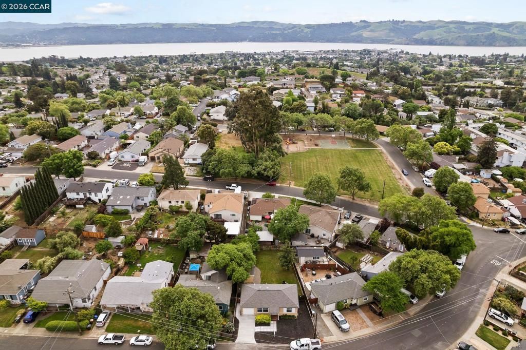 Image 28 of property listing at 218 Hillcrest Ave., Benicia, CA 94510