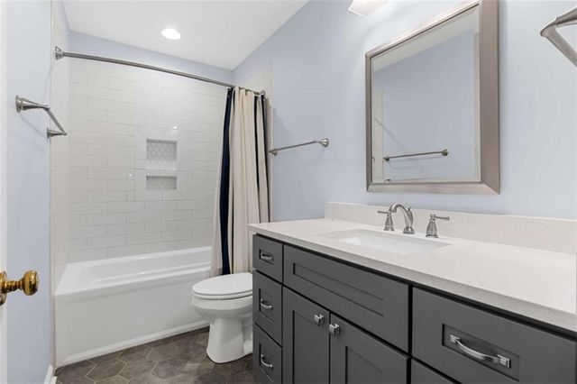 117 Treeside Drive NW, Rome, GA 30165