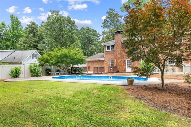 117 Treeside Drive NW, Rome, GA 30165